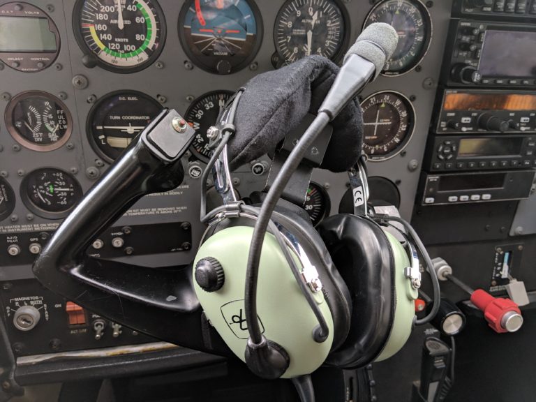Review David Clark H1013.4 Aviation Headset Takeoff Junkie